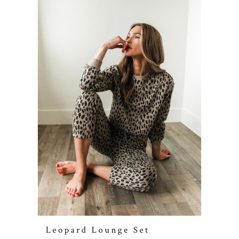 🐆🐾Leopard Loungewear Sweats Set